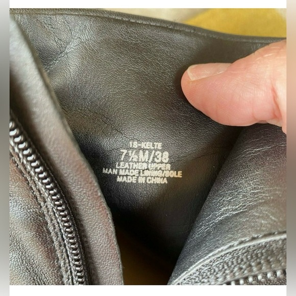 1.State Black Leather Ankle Boots - Picture 6 of 8